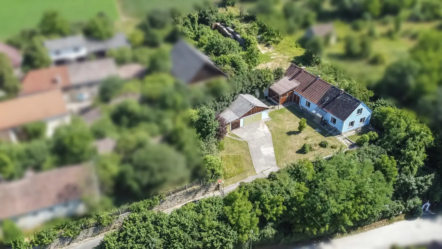 Ländliches Wohnglück mit Nebengebäude und viel Platz