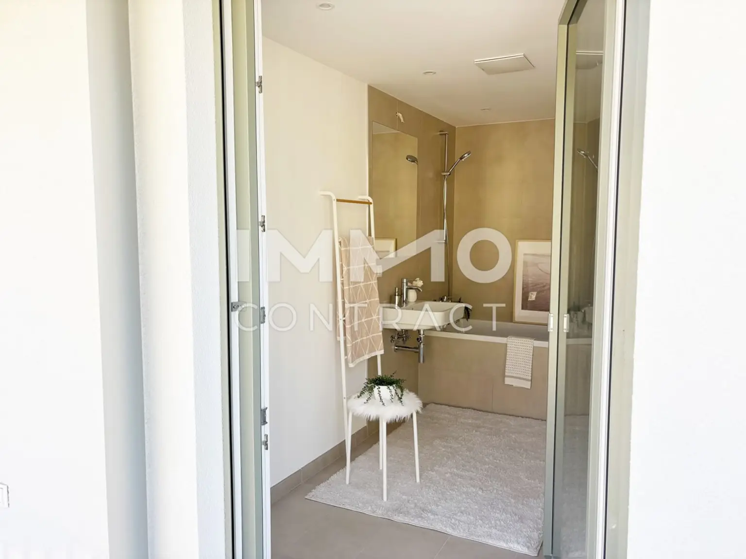 Arndt Fifty - 2 Zimmer Wohnung mit Balkon - Ideal gelegen, nur wenige Fahrminuten ins Stadtzentrum!