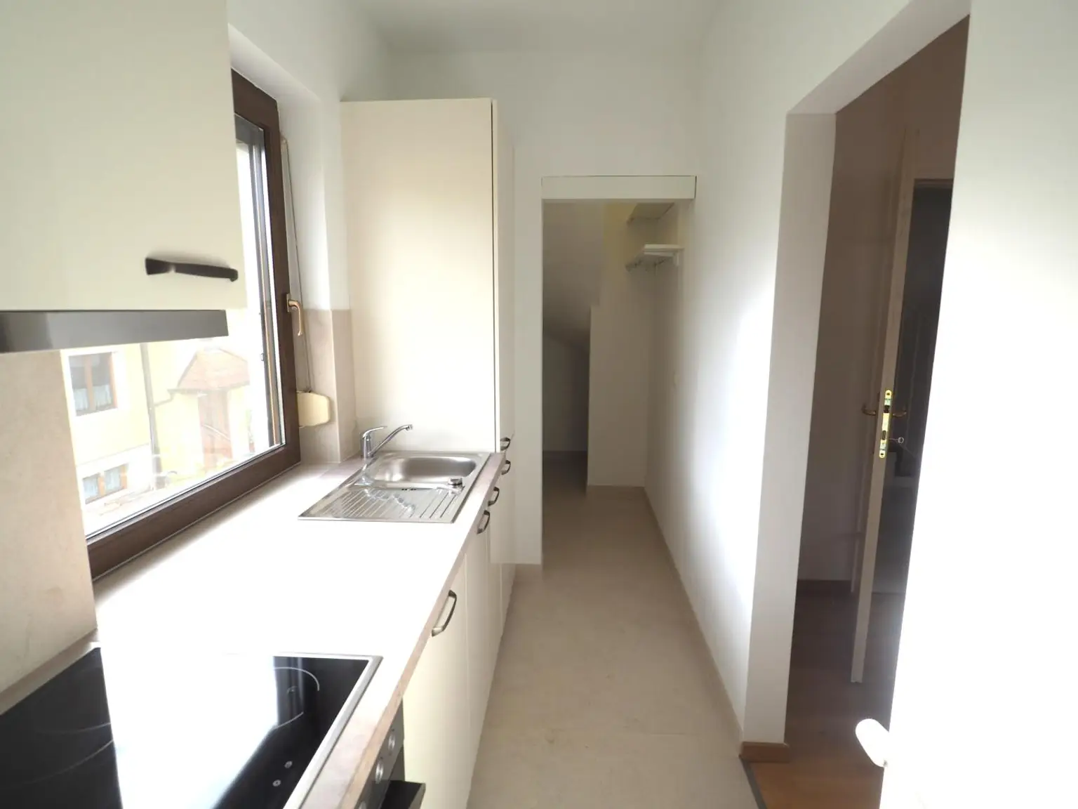 IDYLLISCHE LAGE NAHE "SCHILLERWASSER" BZW. "MÜHLWASSER"