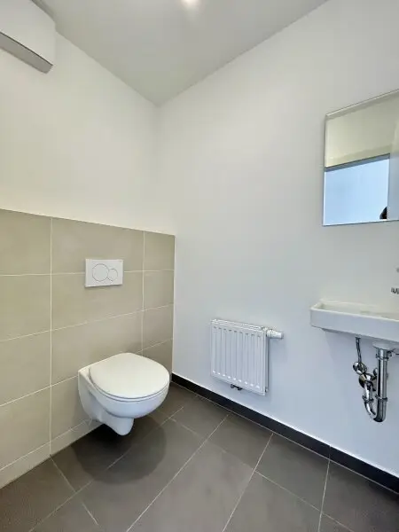 Traumhafte Dachgeschoßwohnung in Klosterneuburg – Erstbezug mit Terrasse!