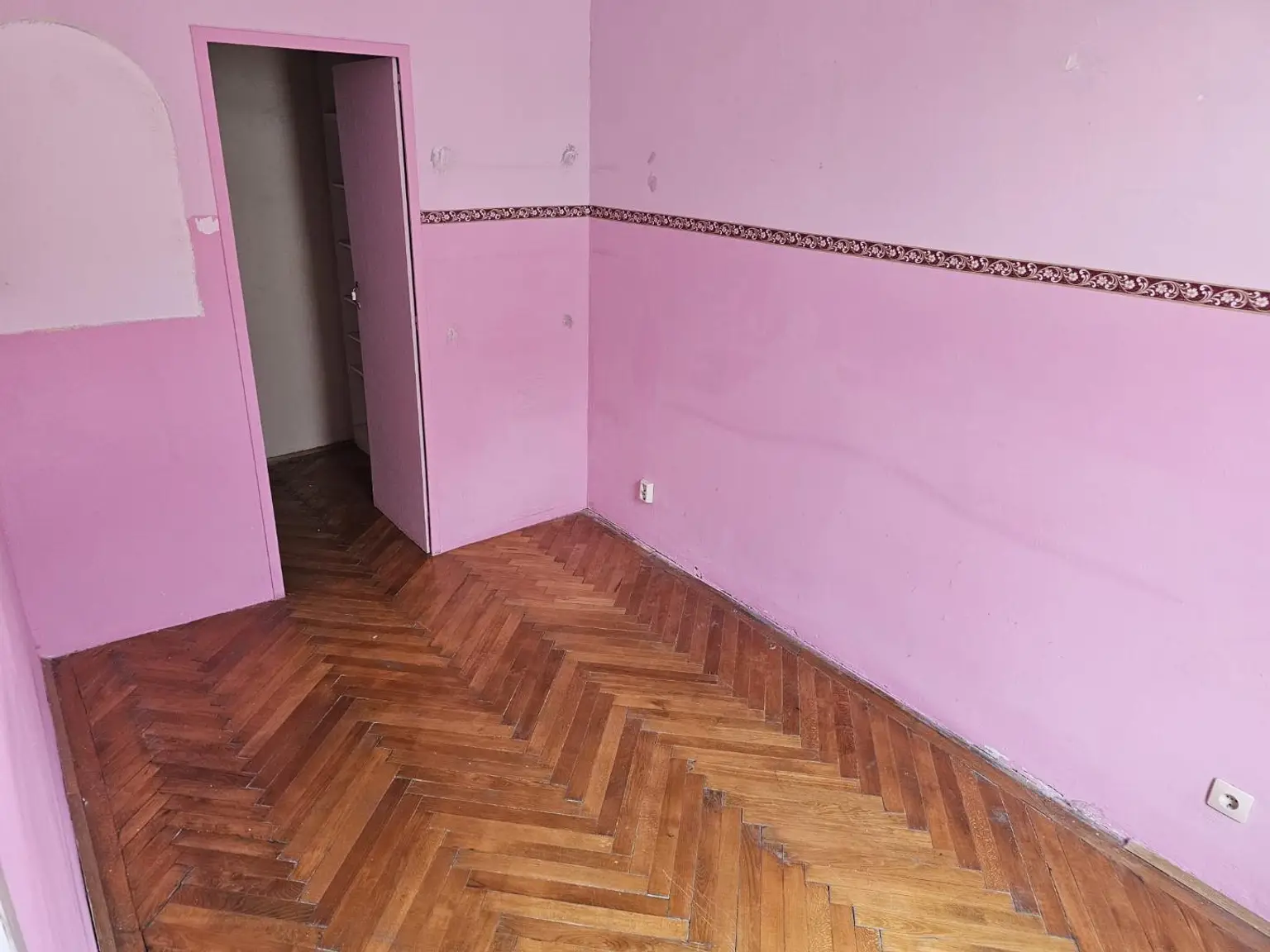 3 Zimmer - U3 Zippererstr