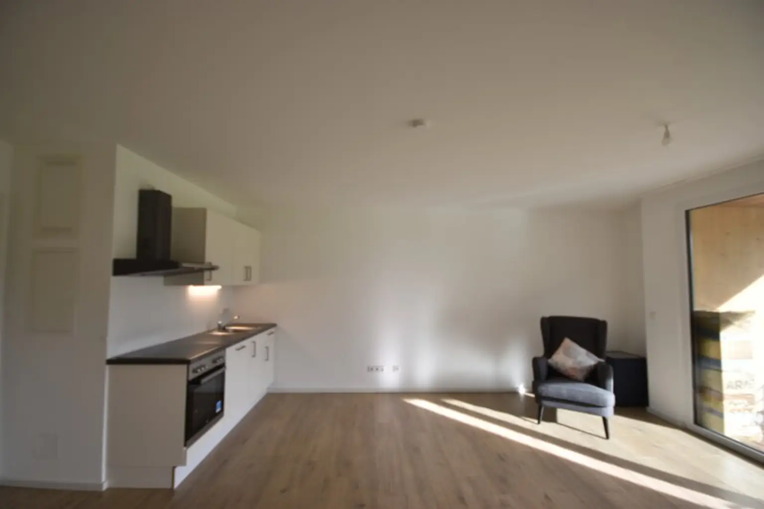 "GRÖDIG - Modernes und geräumiges Appartement mit großer Loggia und Bergblick"