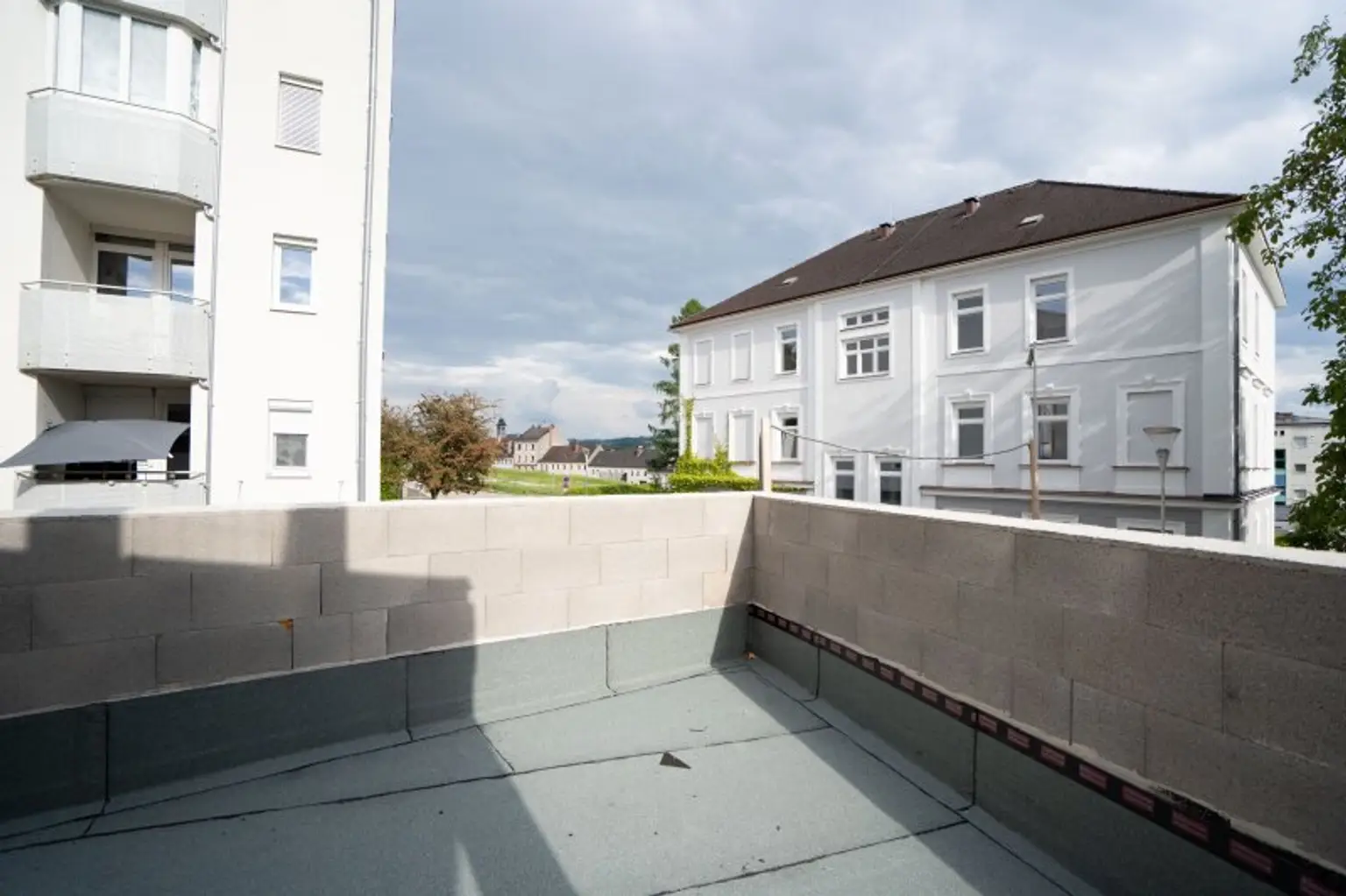 PROVISIONSFREI: Neubau-Erstbezug in Steyr: 3-Zimmer-Wohnung mit Terrasse NUR MEHR 1 EINHEIT FREI