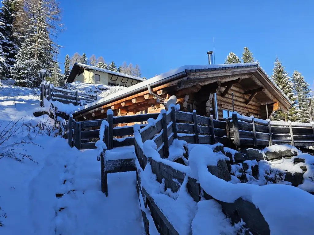 Rendite trifft Lifestyle - CHALET LITTLE BADGER -  eins mit der Natur, Luxus inklusive