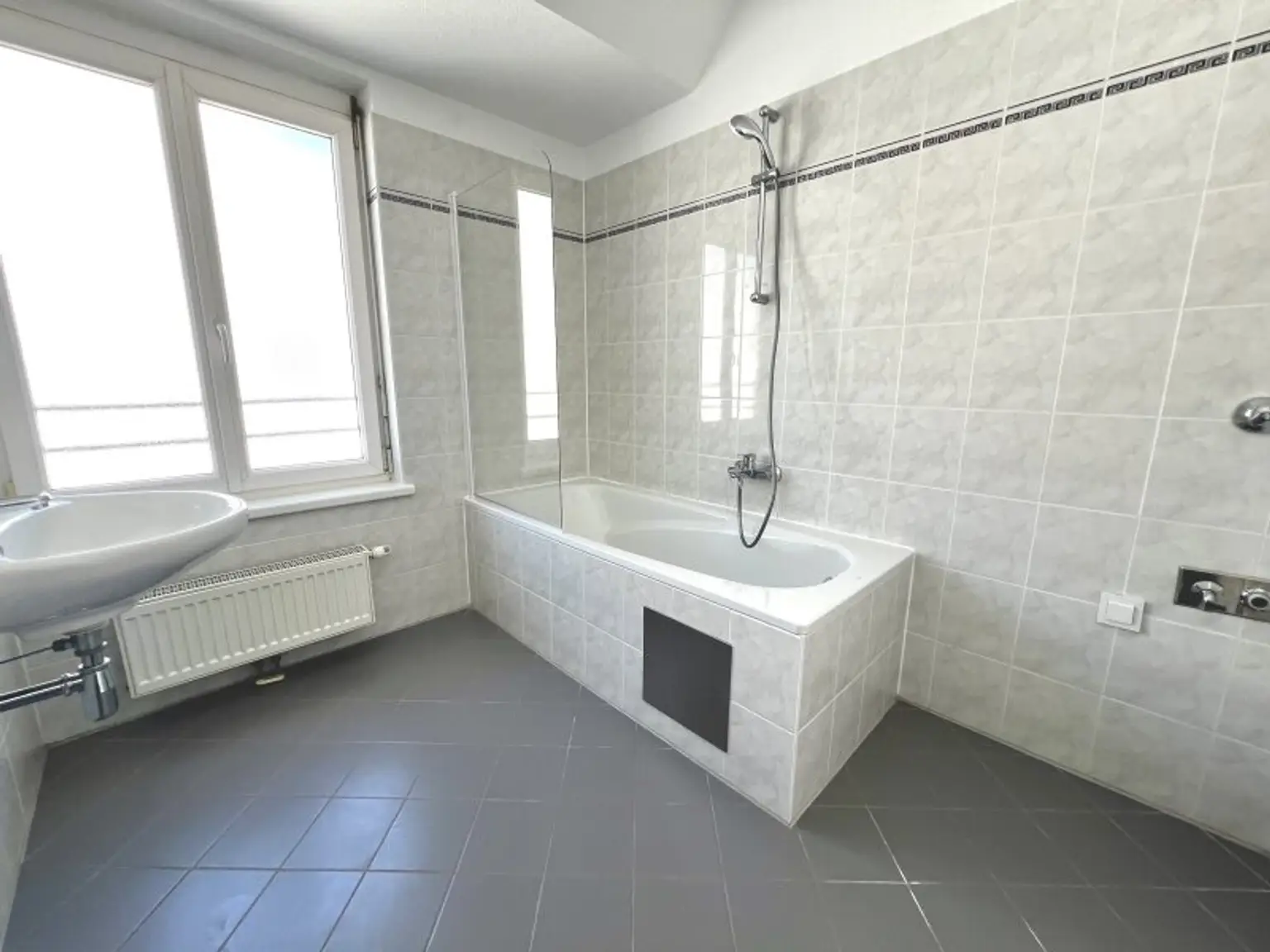 Traumhafte 51m² Wohnung in Stilaltbau: 2 Zimmer, moderne Einbauküche, für 319.000 €