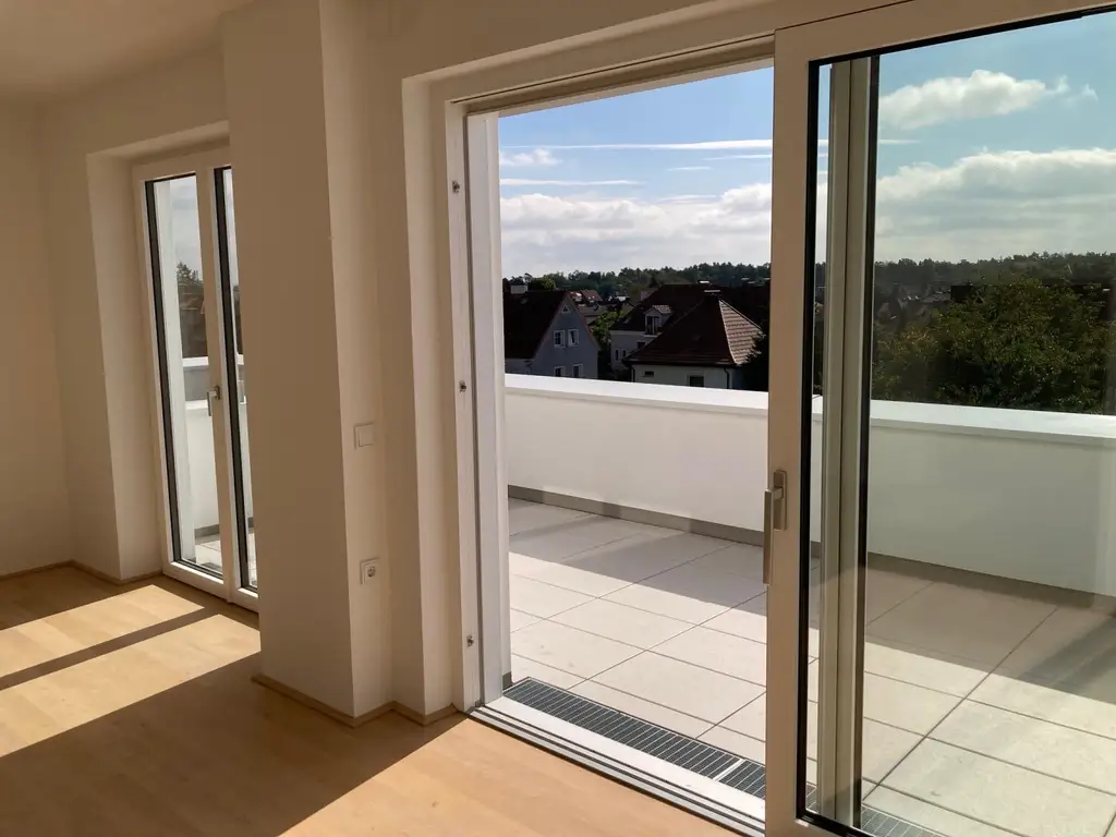 bezugsfertige Terrassenwohnung mit Weitblick