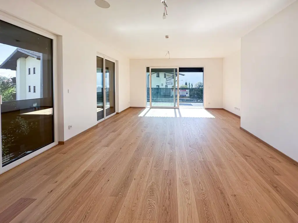 Bezugsfertige 3-Zimmer-Wohnung in Altmünster - in 2 Geh-Minuten am See und im Zentrum