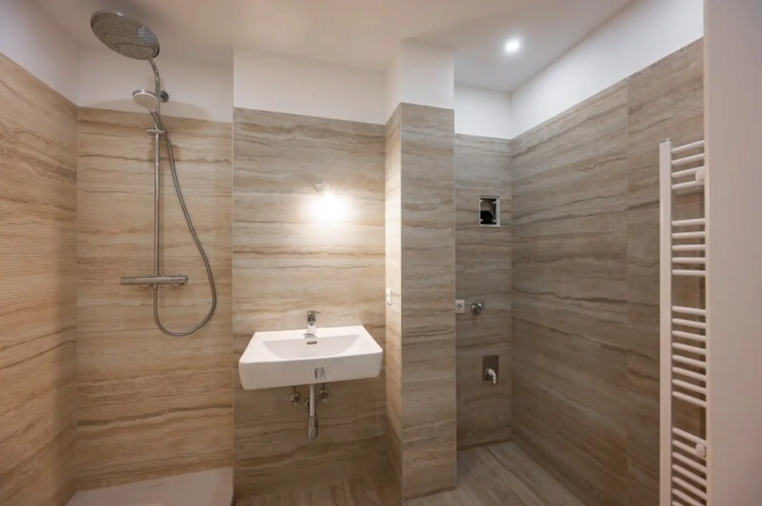 ++NEU++ Fantastische 4-Zimmer Neubauwohnung mit 2 Loggien - RUHELAGE