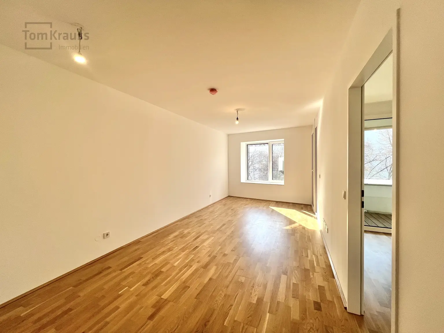 STADTHAUS MILLER - SONNIGER PÄRCHENHIT MIT LOGGIA IN STADTLAGE