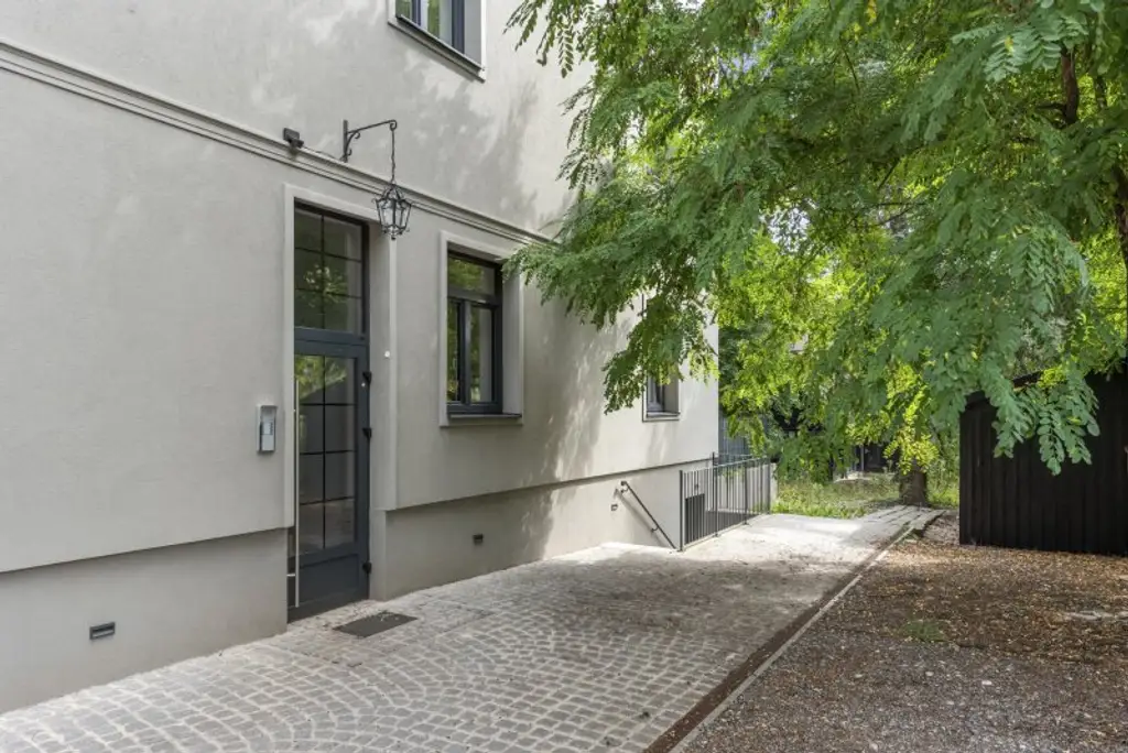 ***Großzügige 4-Zimmer-Wohnung mit 2 Balkonen in Top-Lage des 19. Bezirks – Nähe Kahlenberg***