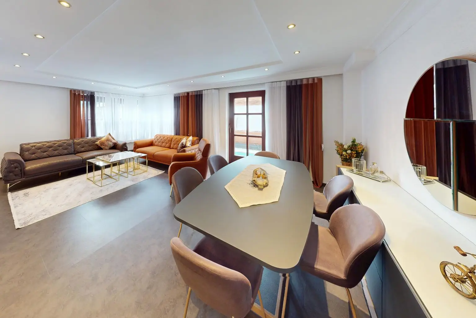 Ötztal Bahnhof - Wohnung - Wohn-Essbereich