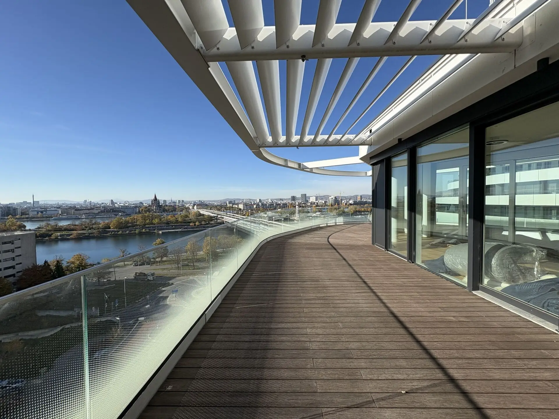 20251031_090144749_iOS