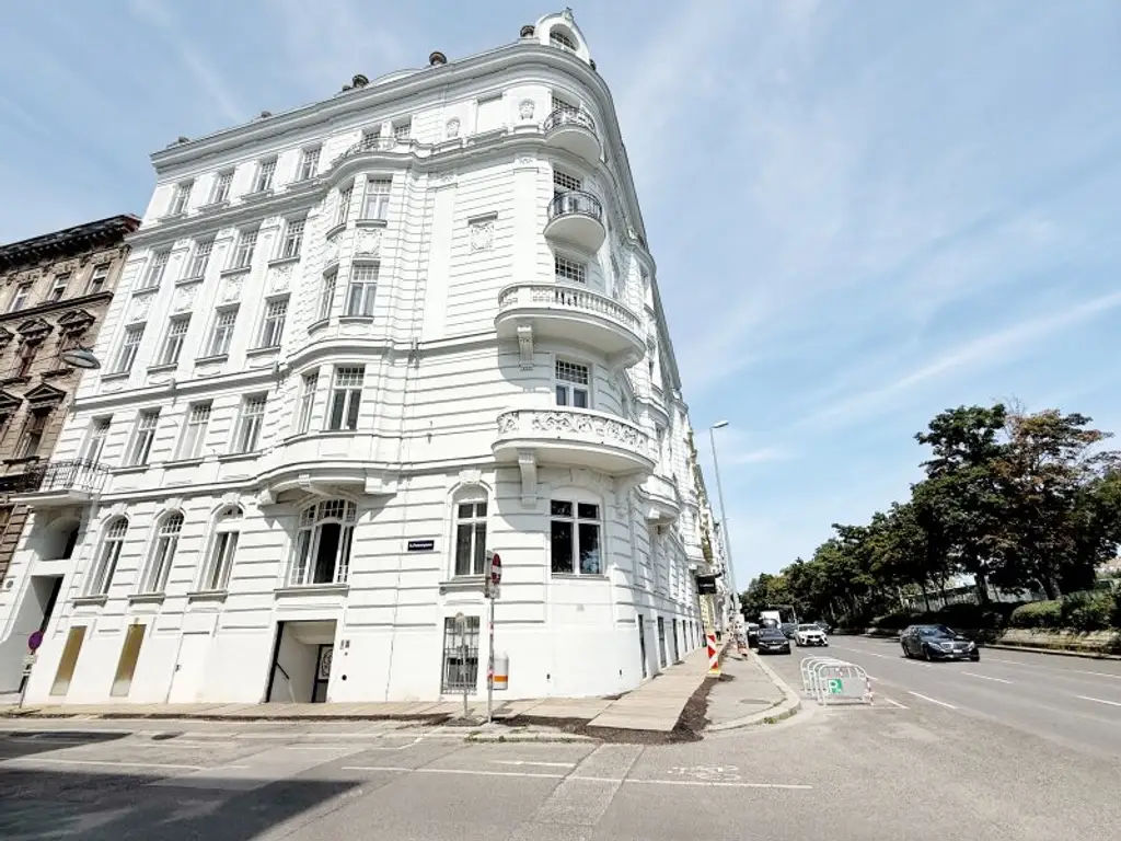 Charmante Bürofläche im sanierten Stilaltbau, unmittelbar bei der U4 und nahe dem 1. Bezirk