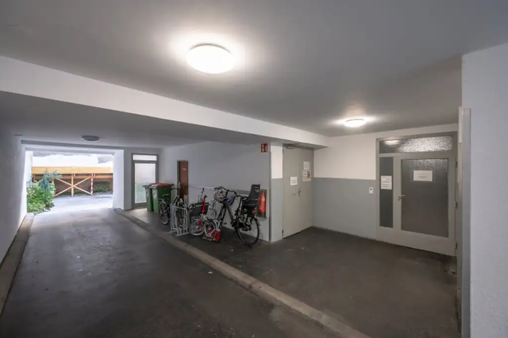 ++HG35++ sanierungsbedürftige 3-Zimmerwohnung mit Loggia