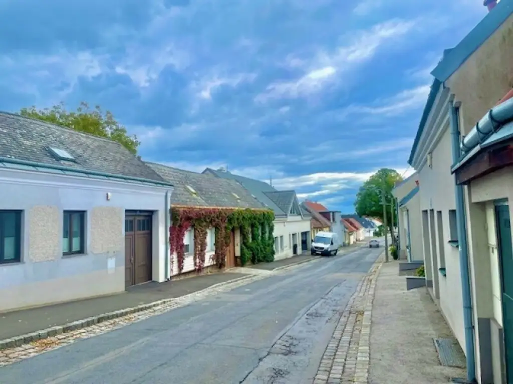 EIGENTUMSWOHNUNG mit herrliche TERRASSE & Garten- ELEGANTE 2-Zimmer-Wohnung in Top Lage von STAMMERSDORF!