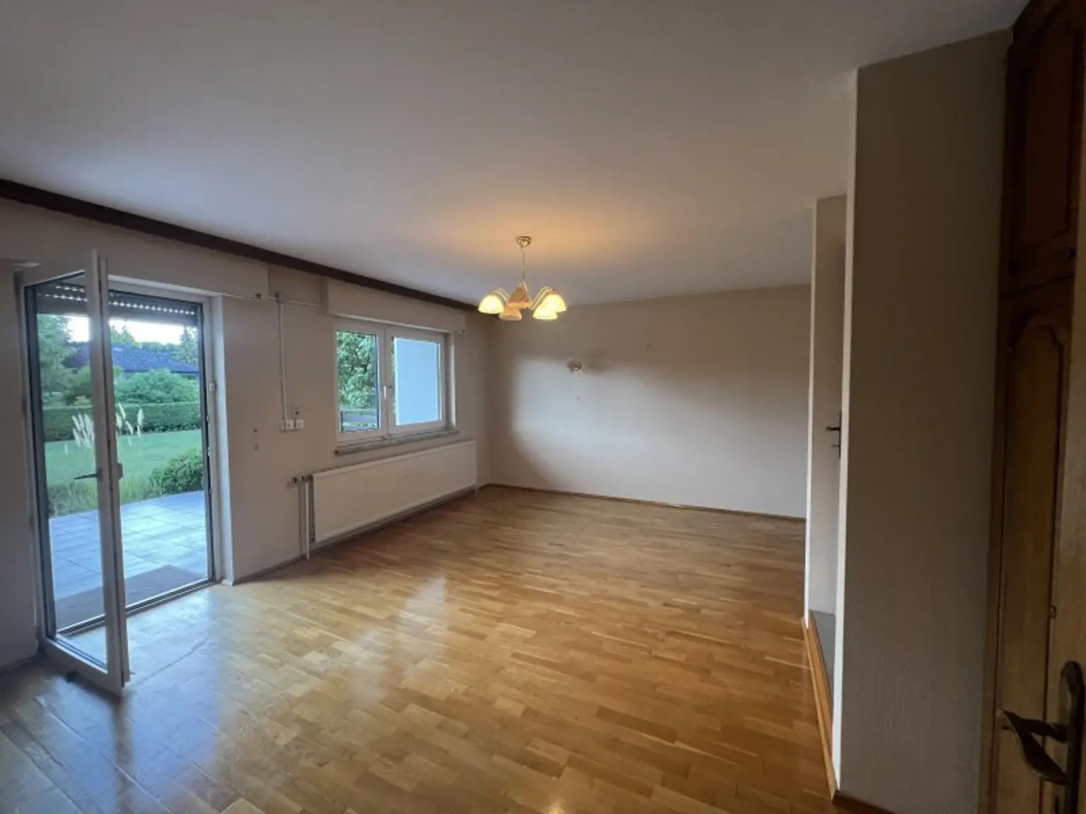 CHARMANTES EINFAMILIENHAUS auf 760m2 Grundstück