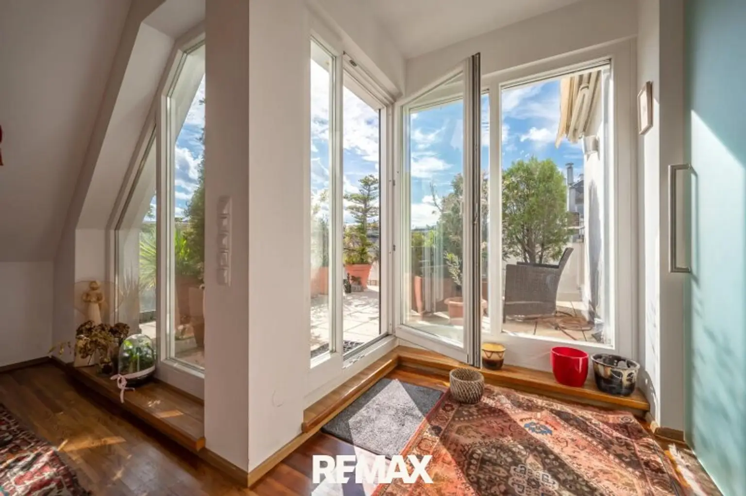 Blick zur zweiten Dachterrasse