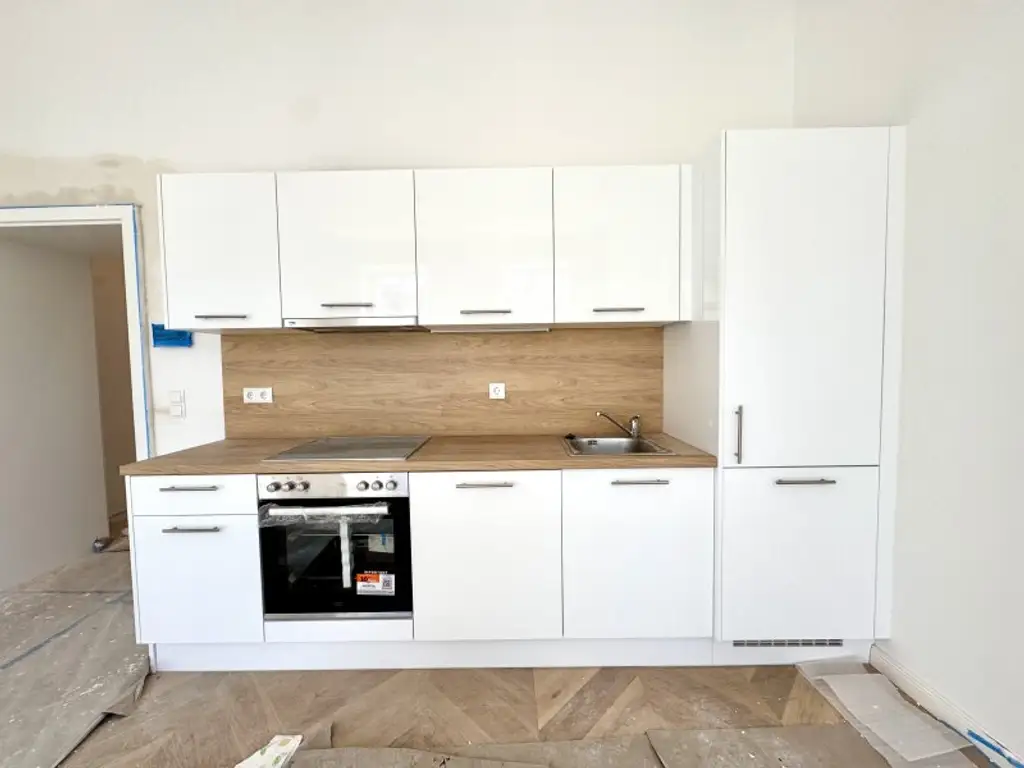 Altbau trifft Moderne: Sanierte 2-Zimmerwohnung in 1150 Wien