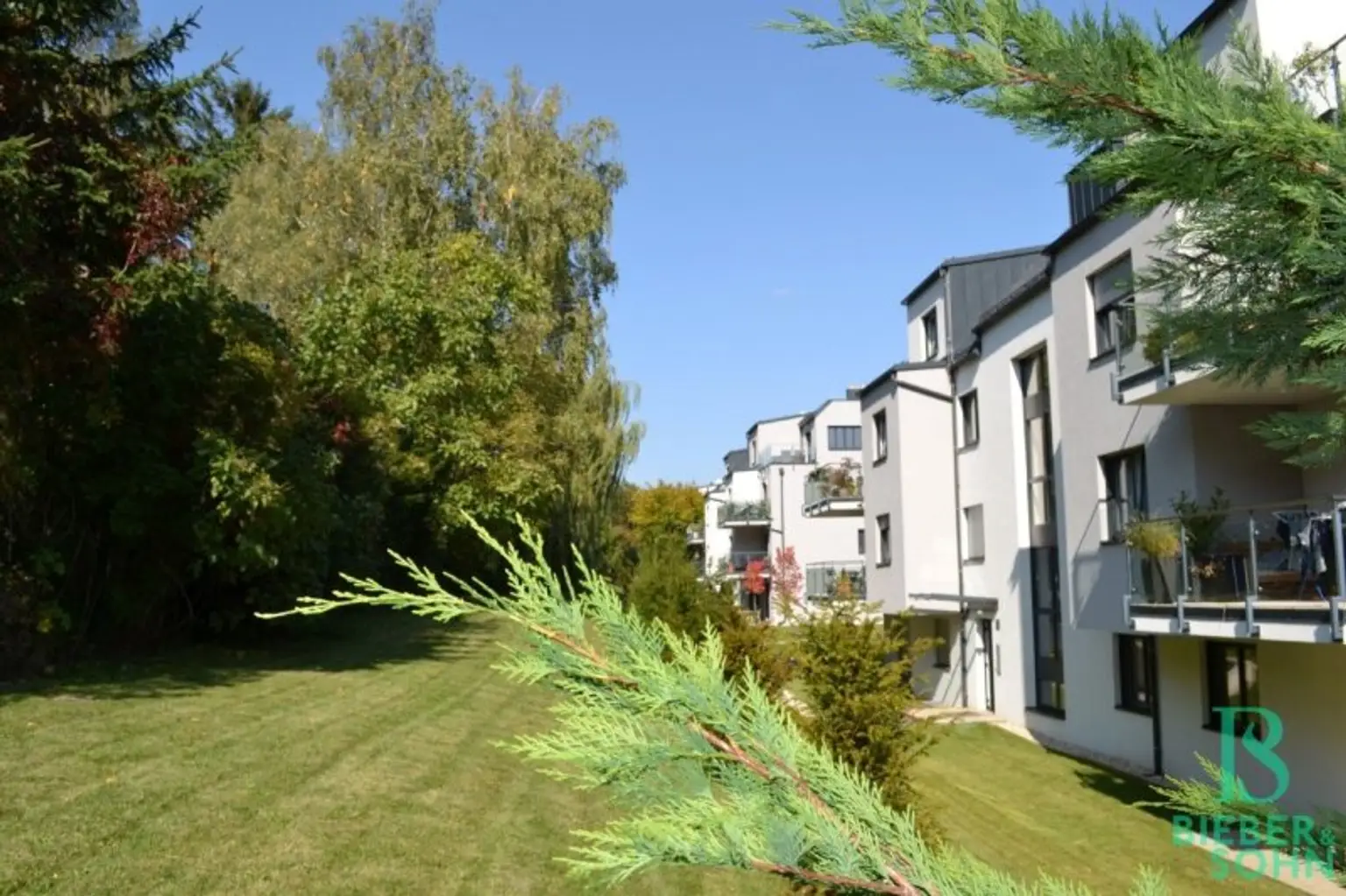 Mitten im Grünen beim Hörndlwald - Top Terrassenwohnung