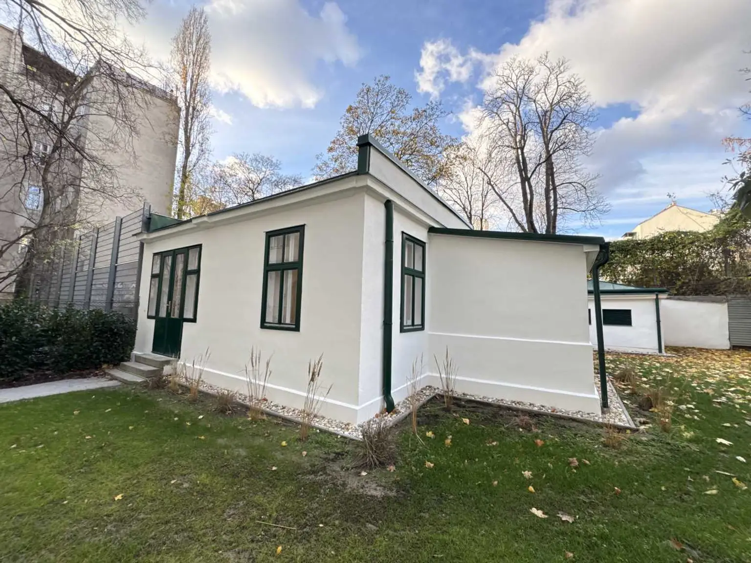 Frisch generalsaniertes Hofgebäude zu mieten!