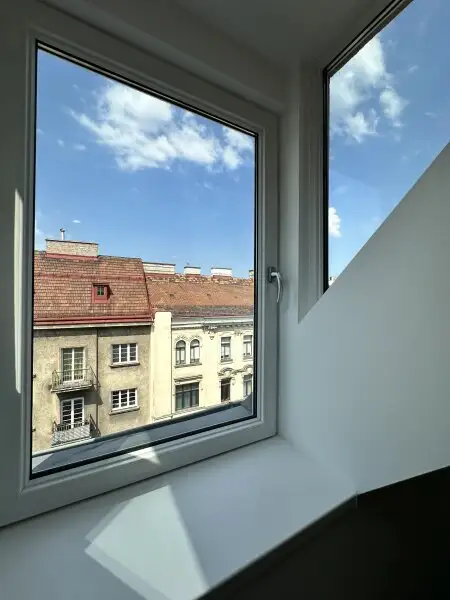 PANORAMA-DACHTERRASSE - EXKLUSIVE DACHGESCHOSSWOHNUNG AUF ZWEI EBENEN