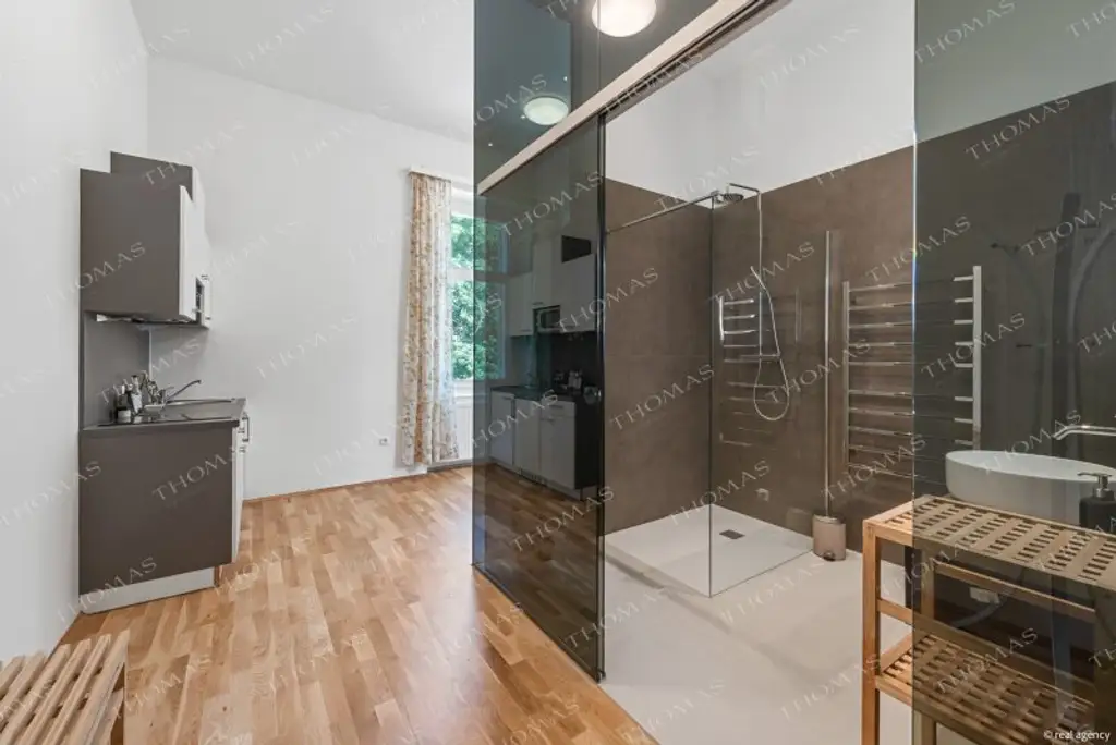 Kurparkjuwel "Villa Clar" - Boutiquehotel, Restaurant & 3 Geschäftsflächen