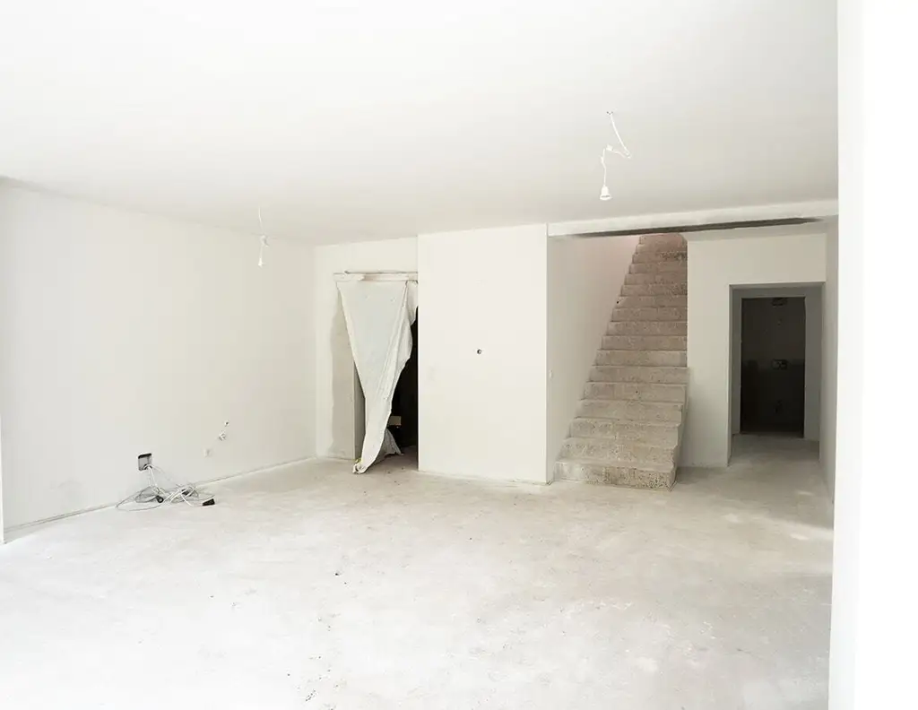 Leben in der revitalisierten Villa. Alles NEU.