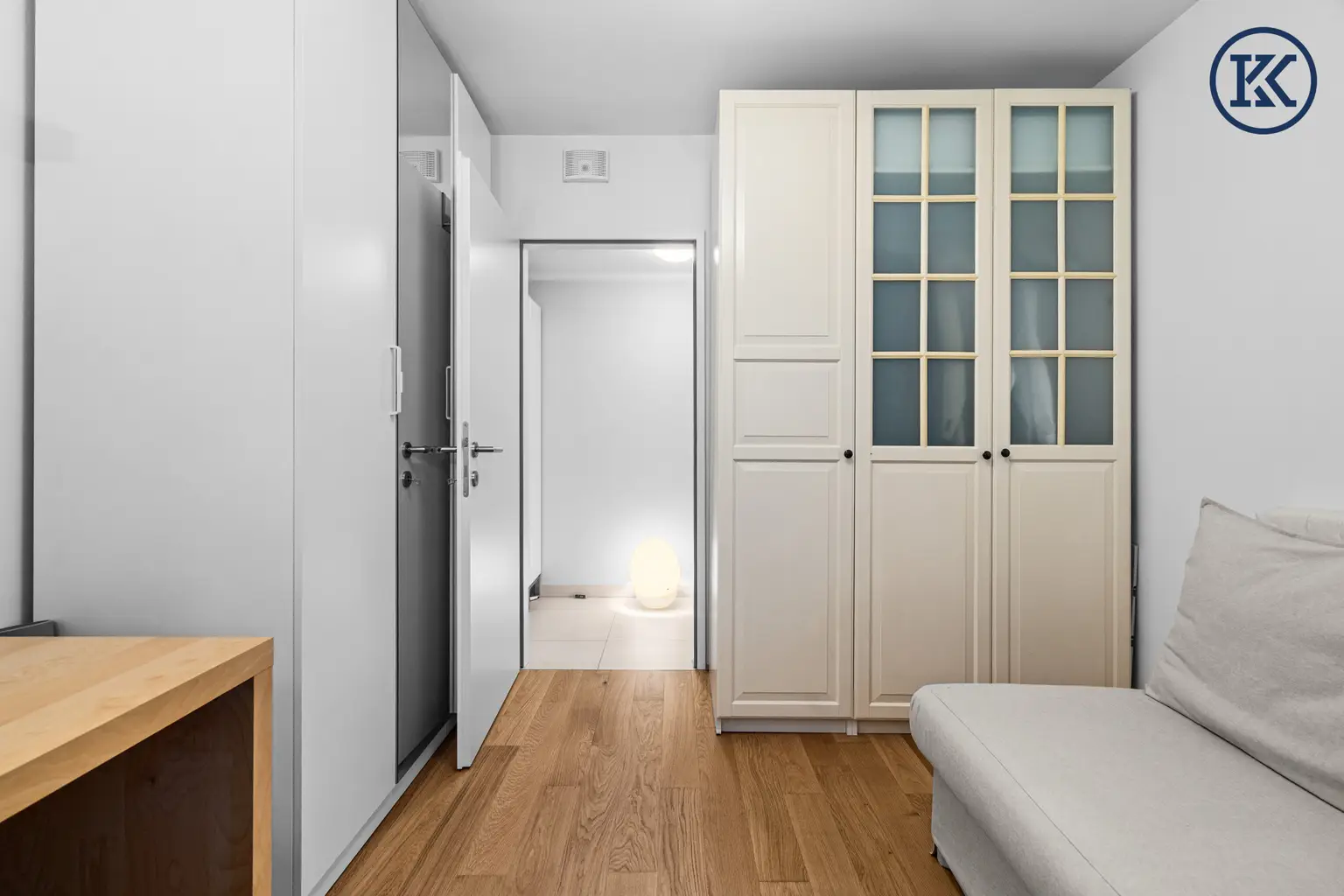 OPEN HOUSE am Dienstag den 19.08.25 ab 10 Uhr für die
Hofseitige 3-Zimmer-Wohnung mit 14 m² Loggia