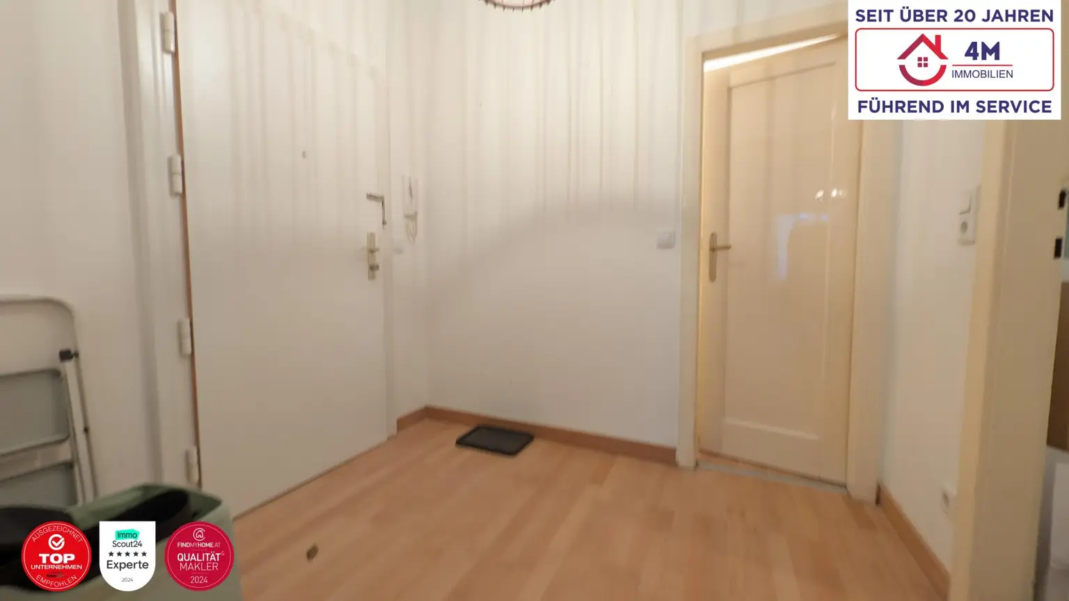 Eingangsbereich Original