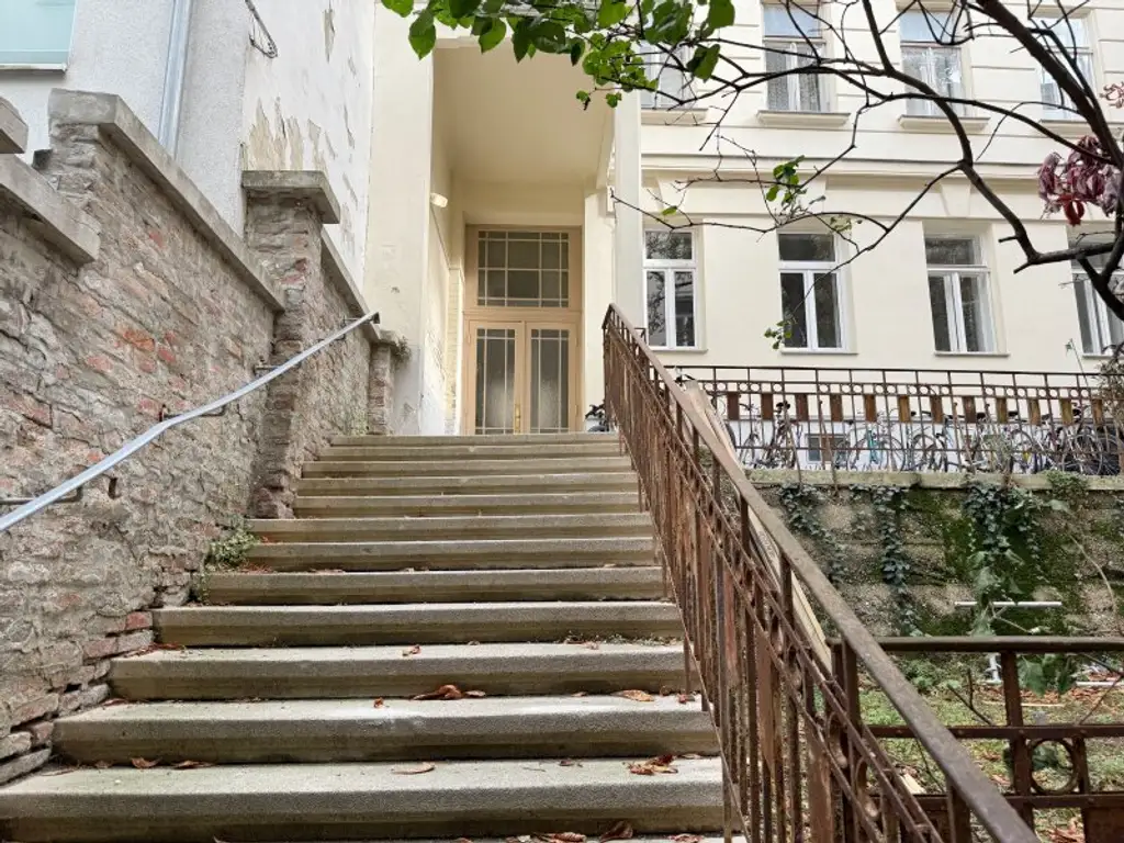 Top-sanierte Stadtwohnung mit Kellerabteil – im 4. Bezirk