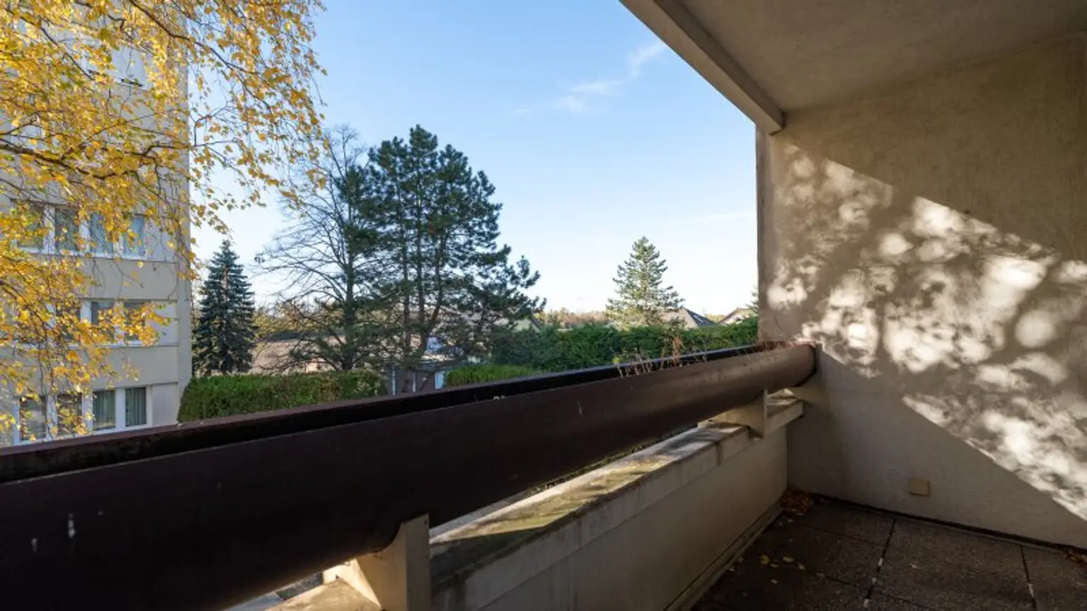 Renovierungsbedürftige 3-Zimmer-Wohnung mit Loggia in Leopoldsdorf – Ihr neues Zuhause!