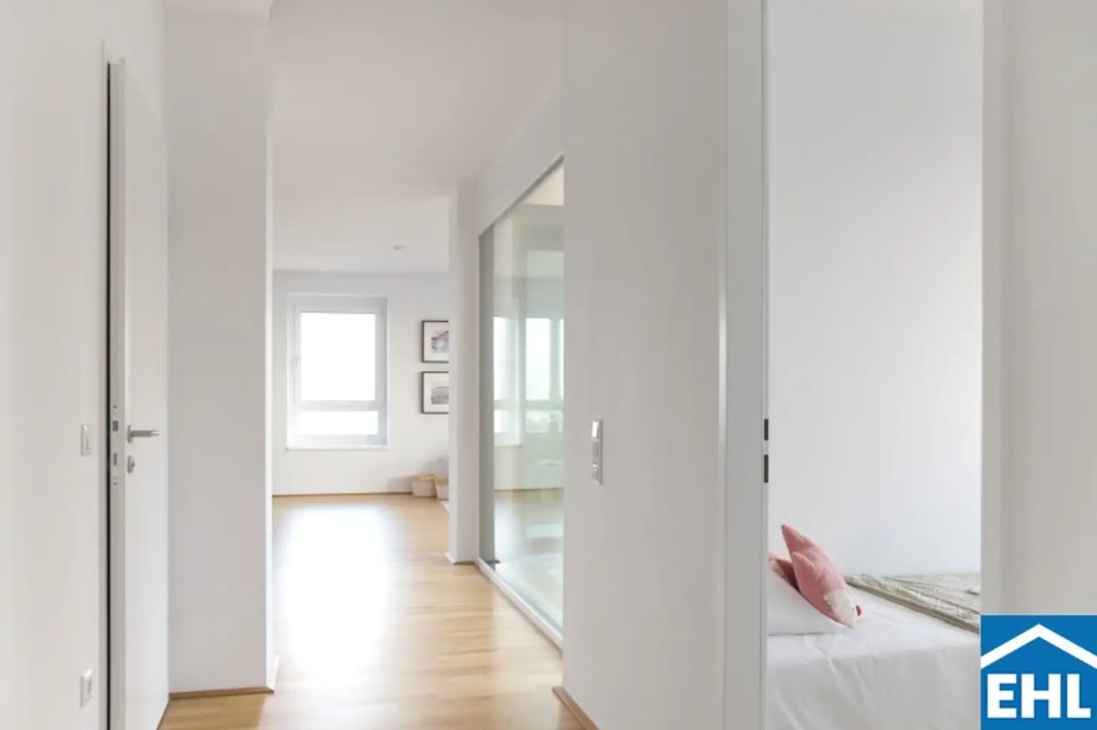 Skyline-Feeling im 34. Stock des Q-Tower mit Südost-Ausrichtung