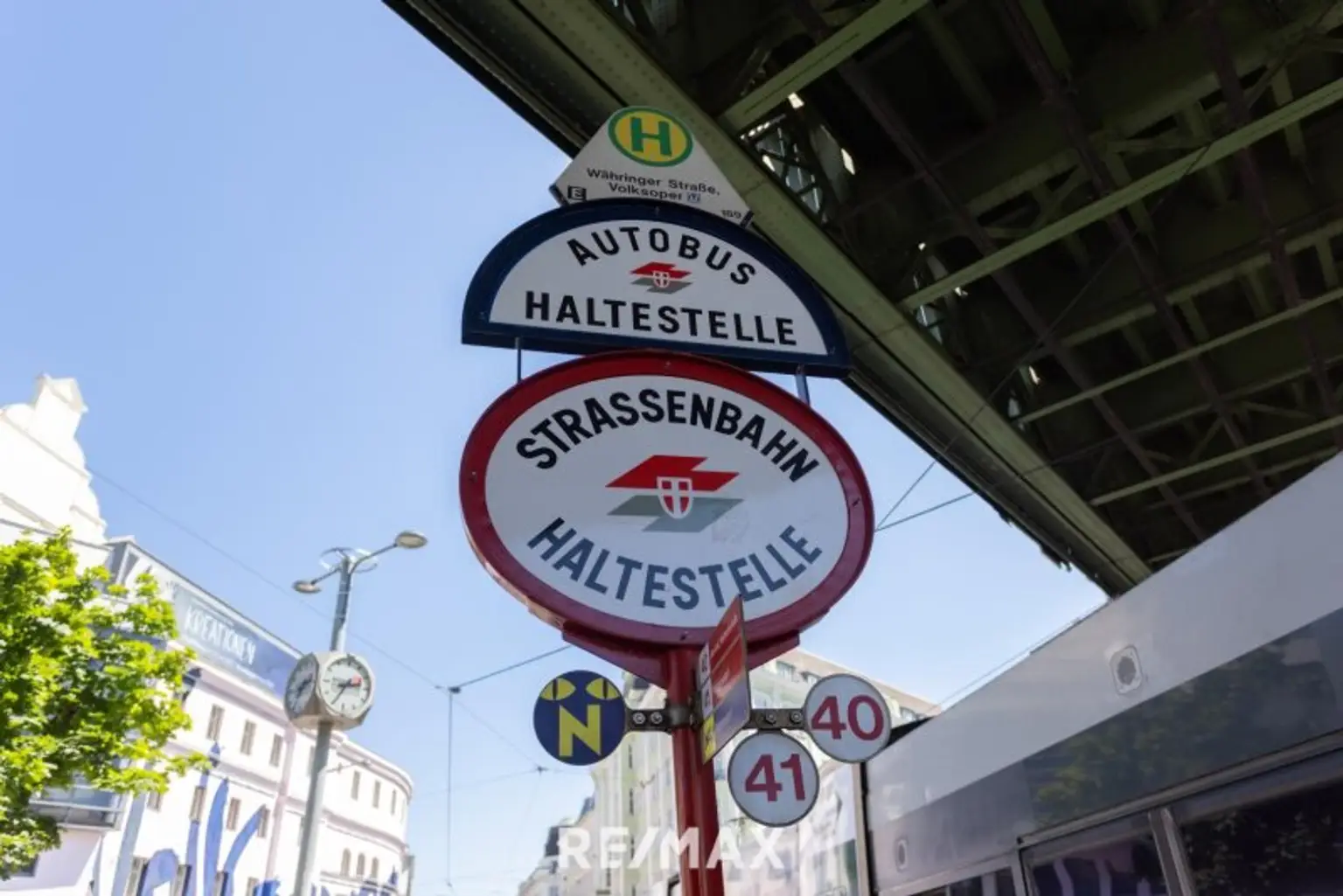 Herrliche DG-Maisonette mit 2 Hof-Terrassen bei der Volksoper, Währinger Straße