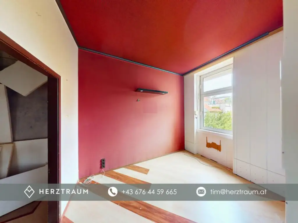 Sanierungsbedürftiger, charmanter Stilaltbau – 50 m² im 2. Stock mit großem Potenzial