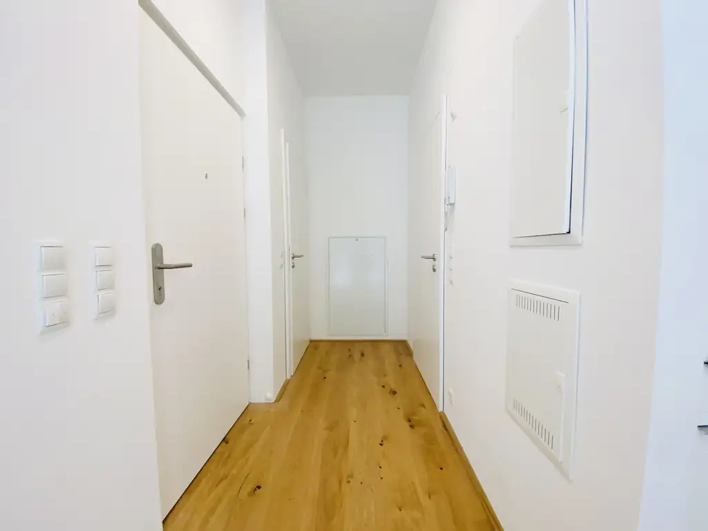Erstbezug nach Sanierung - hofseitige Gartenwohnung mit Terrasse