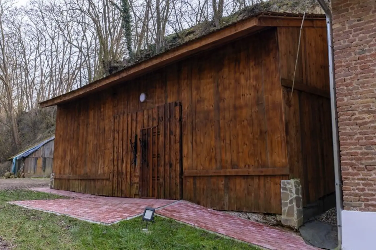 Exklusive Landhausvilla in Engelmannsbrunn – Luxus, Ruhe & Privatsphäre im Herzen des Wagrams