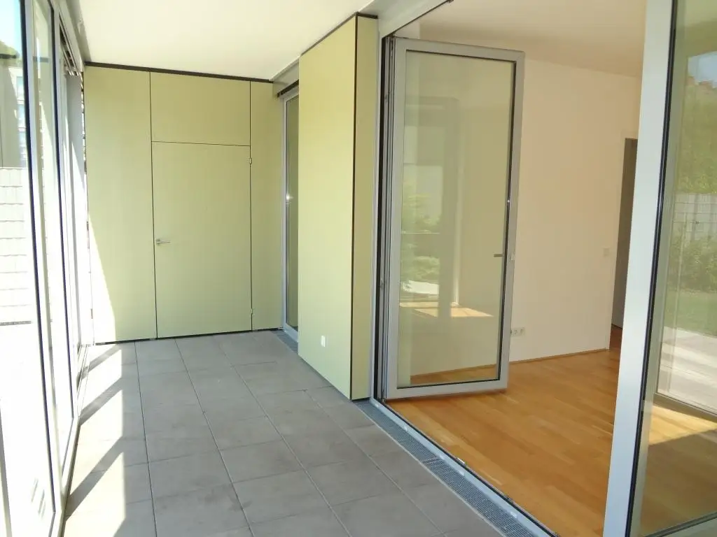 Domviertel: Wohnung mit Wintergarten, Garten und Terrasse! Tiefgaragenplatz möglich!