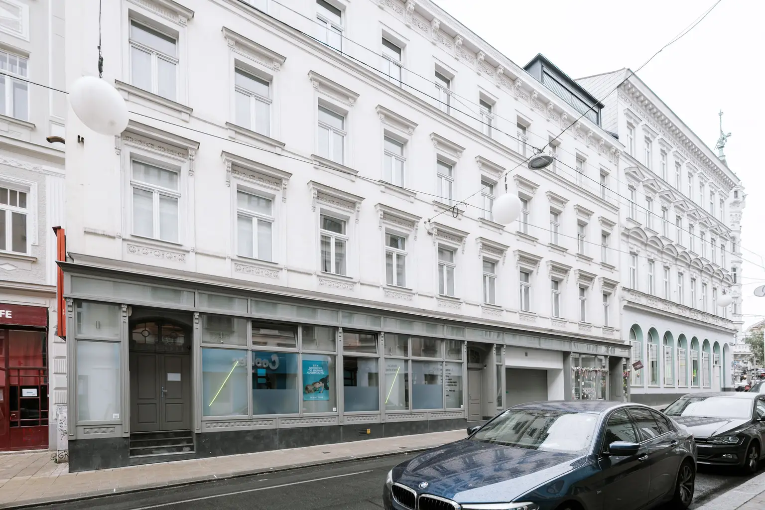 Wunderschöne Stil-Altbau Wohnung 106m² 3.Liftstock  in Toplage 1070 Wien !