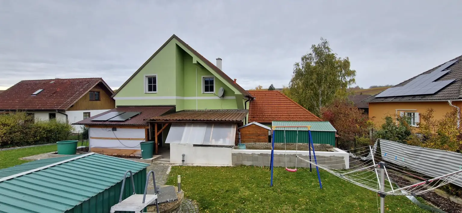 OPEN HOUSE! Nettes Wohnhaus mit viel Platz