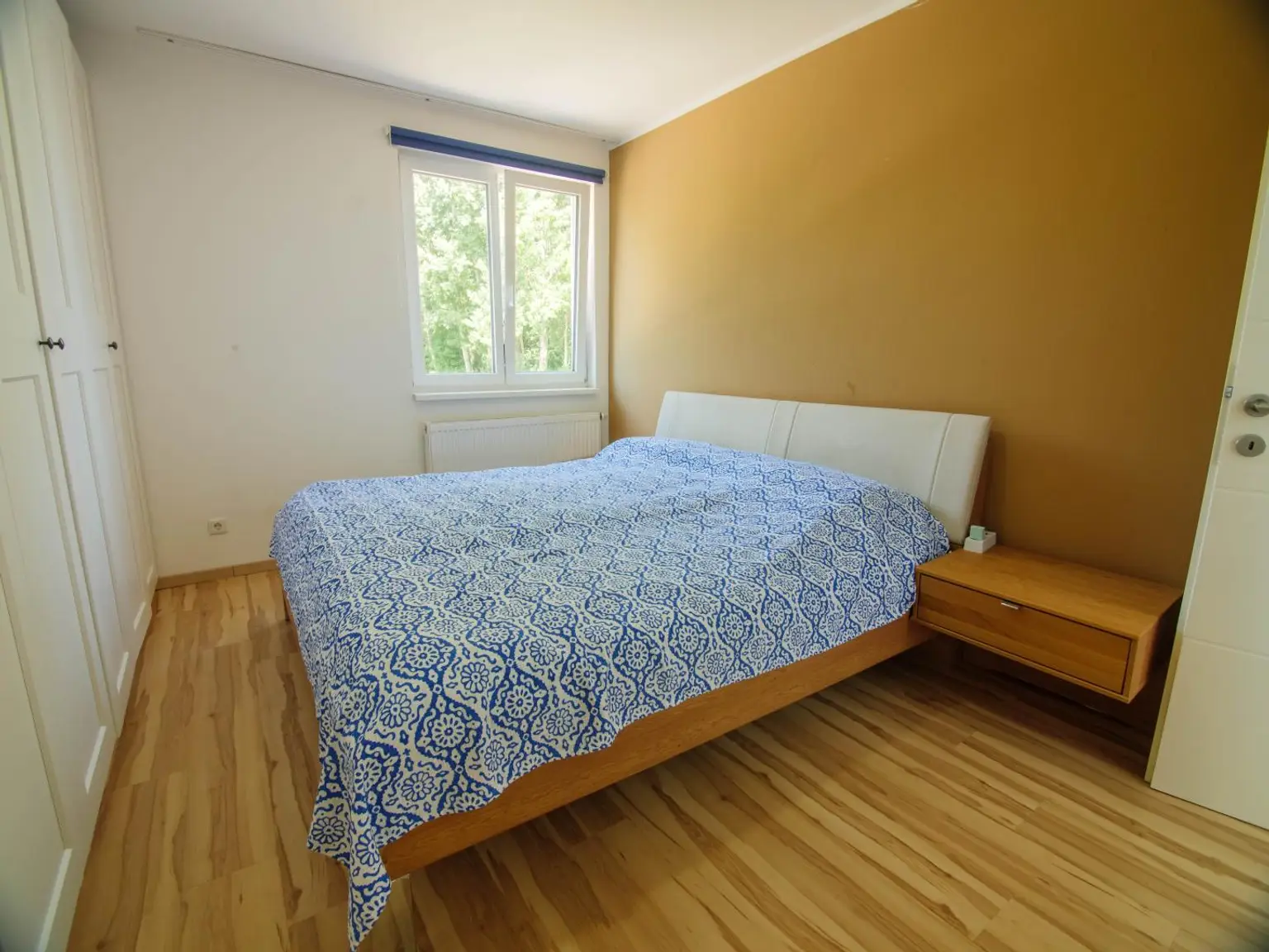 Mehrfamilienhaus mit 2 getrennten Wohneinheiten