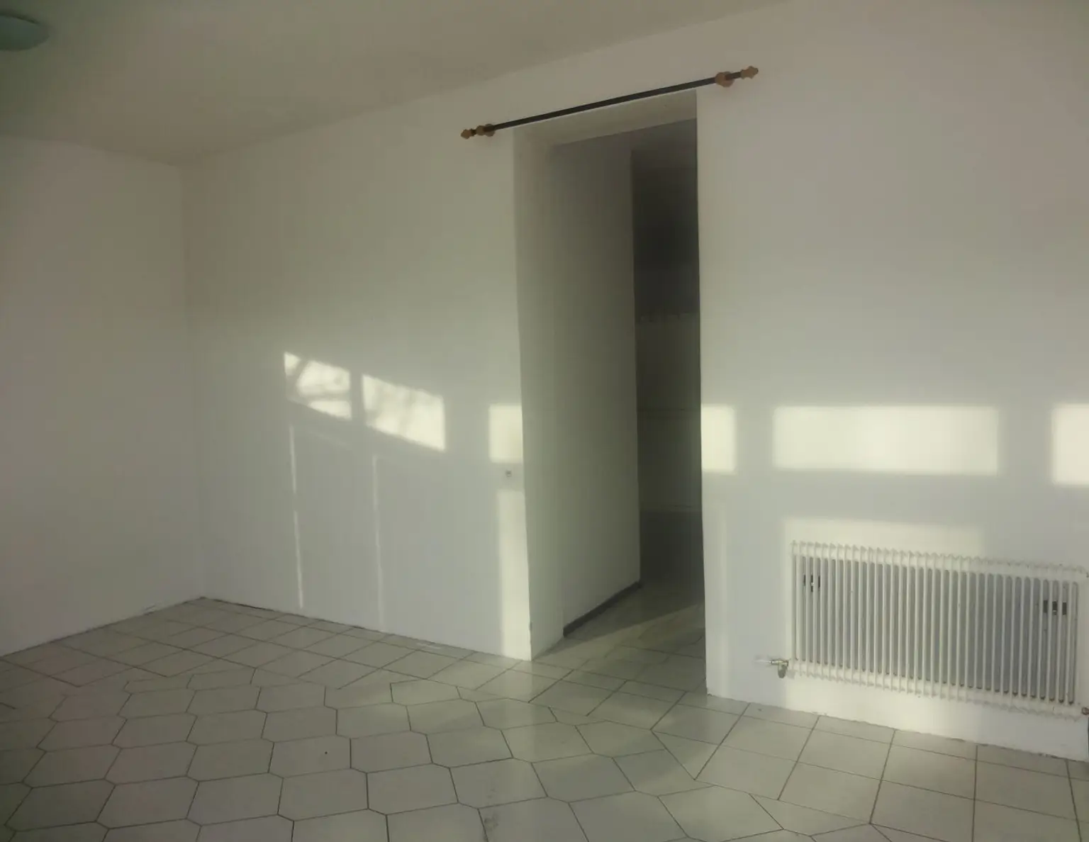 Anlageobjekt mit 5 Wohneinheiten und freiem Gewerbeobjekt zu kaufen!