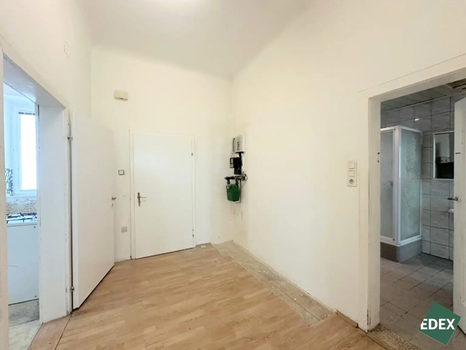 Sanierungsbedürftige 3-Zimmer Altbau-Wohnung in Favoriten