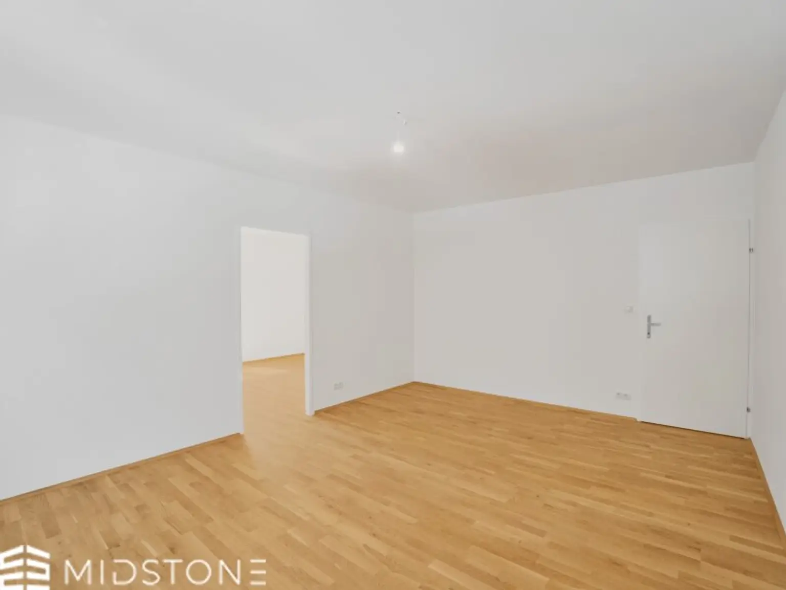 **4,8 % Nettorendite** 3er WG-HIT PROVISIONSFREI – Vollrenoviert mit Loggia und TOP Anbindung in Hernals