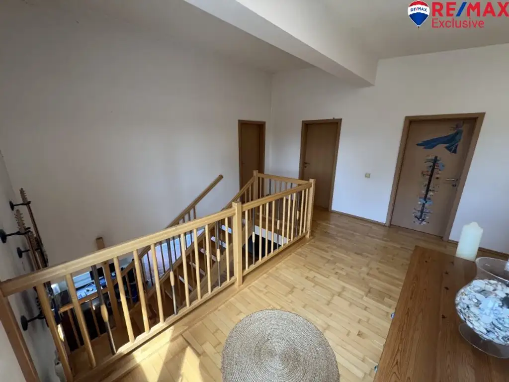 Großzügiges Einfamilienhaus mit Garten, Terrasse & Garage in Ebenfurth, 4 Zimmer, 195m²