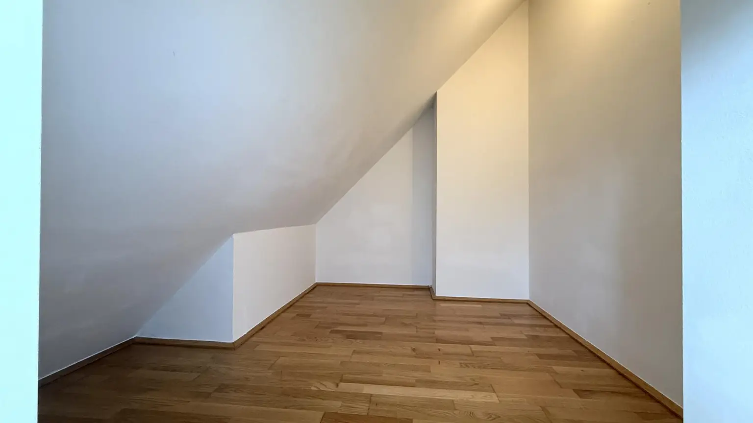 4-Zimmer-PENTHOUSE in der Ungargasse (Nähe: Stadtpark, Rochusmarkt, 1. Bezirk)!!