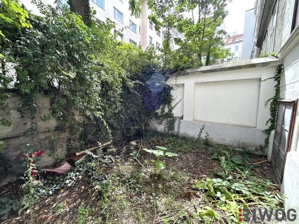 PAKET | 2 gewerbliche Apartments mit baubewilligter Planung | Komplett hofseitig | Bestlage in Gehweite zum 1. Bezirk | Repräsentatives Jahrhundertwendehaus
