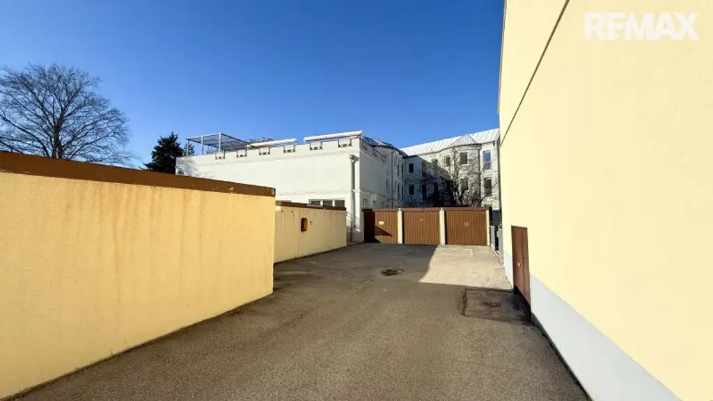 Ehemaliges Seniorenheim, gewerbliche Widmung, große Dachterrasse & 16 Garagen in Wiener Neustadt – Top Chance!