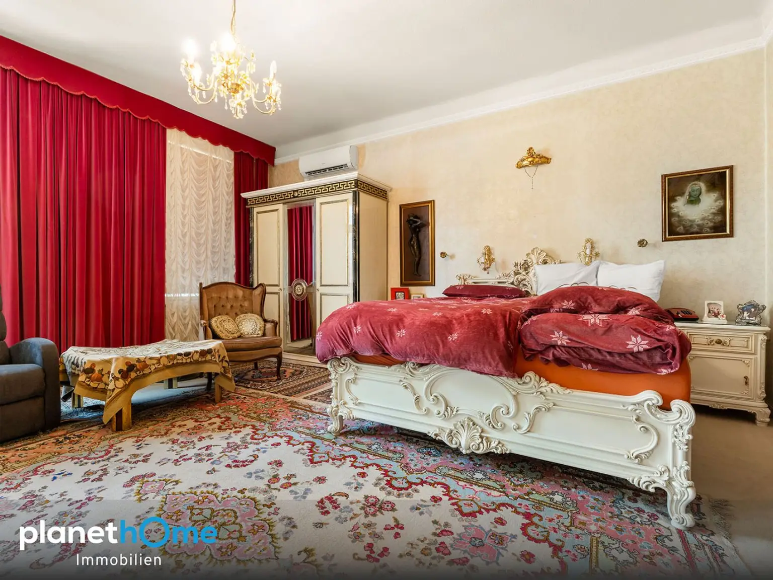Schlafzimmer OG