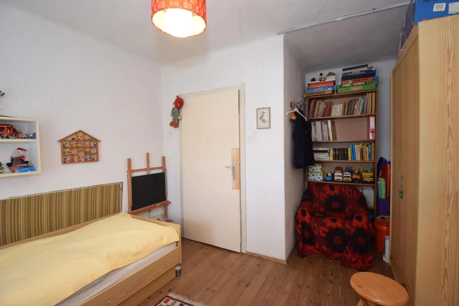 Zimmer mit Nische