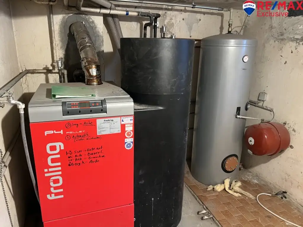 Der Hohen Wand und dem Schneeberg so nah! Sanierungsbedürftiges Einfamilienhaus mit Garten und Garage!